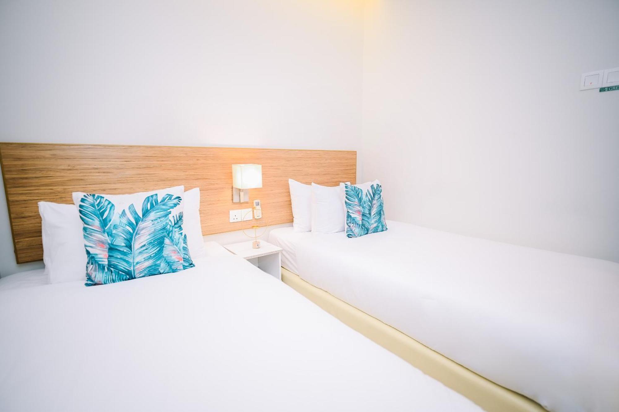 Swing & Pillows - Kelana Jaya Selangor Петалинг-Джая Экстерьер фото